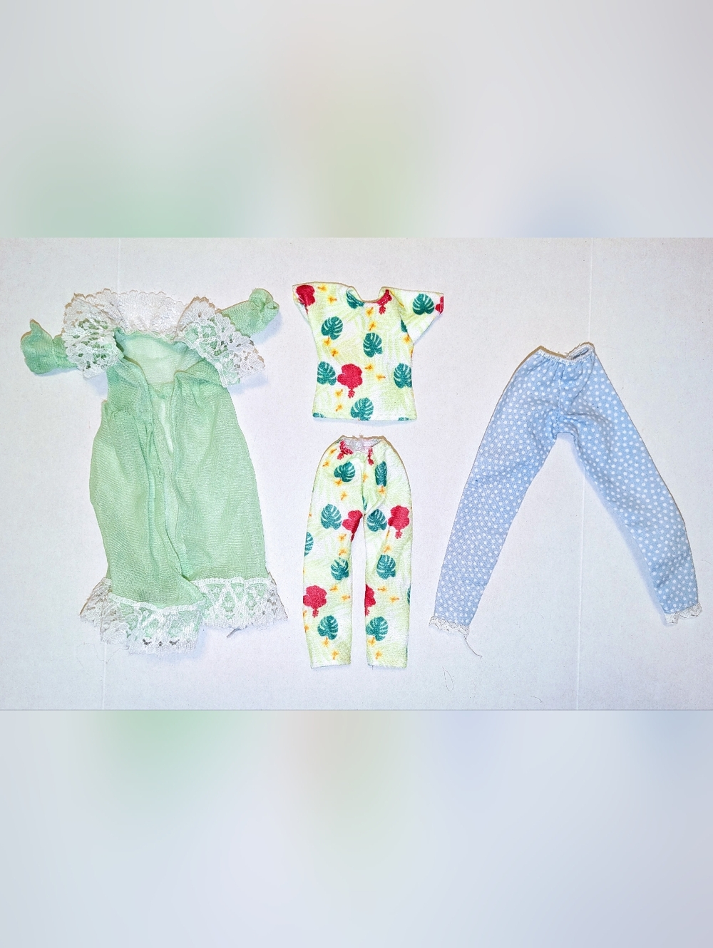 Lot of Barbie Doll Size Nightwear/Jammies (11-12 inch Dolls)